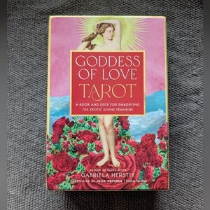 Goddess Of Love Tarot Deck